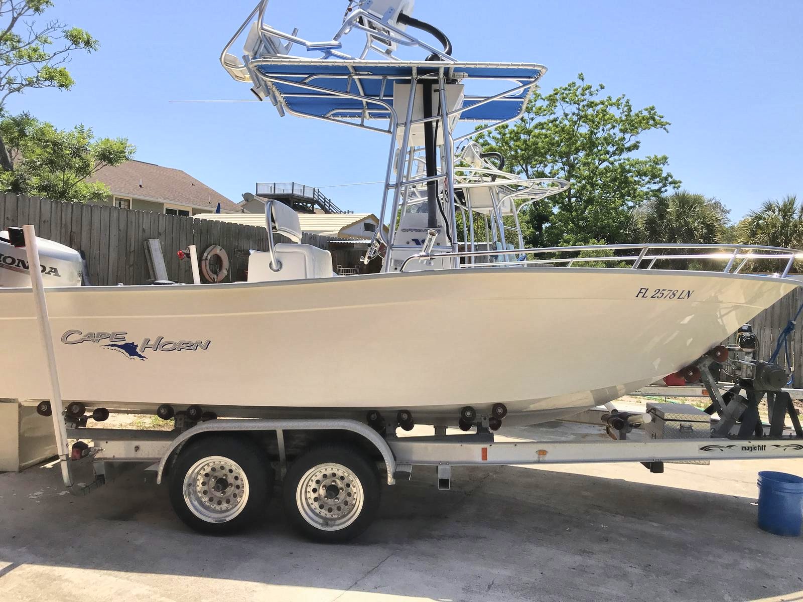The boat Fishstick One